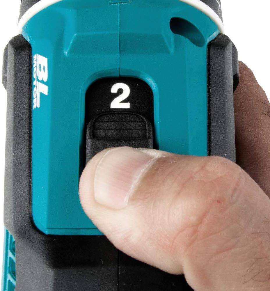 Makita XFD131 18V LXT® Lithium-Ion Brushless Cordless 1/2' Driver-Drill Kit (3.0Ah), Variable Speed