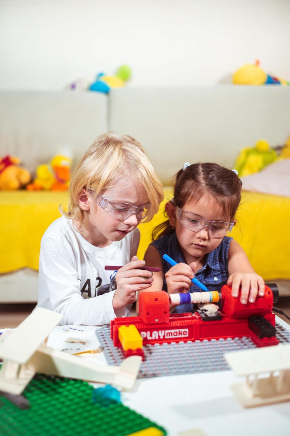 PLAYMAKE 4 in 1 Creative Workshop- Safe for Children from 5 Years - 4 Functions in one Set - Technical Toy for Wood and Cardboard - STEM Education for Children - Sawing, Drilling, Sanding and Turning
