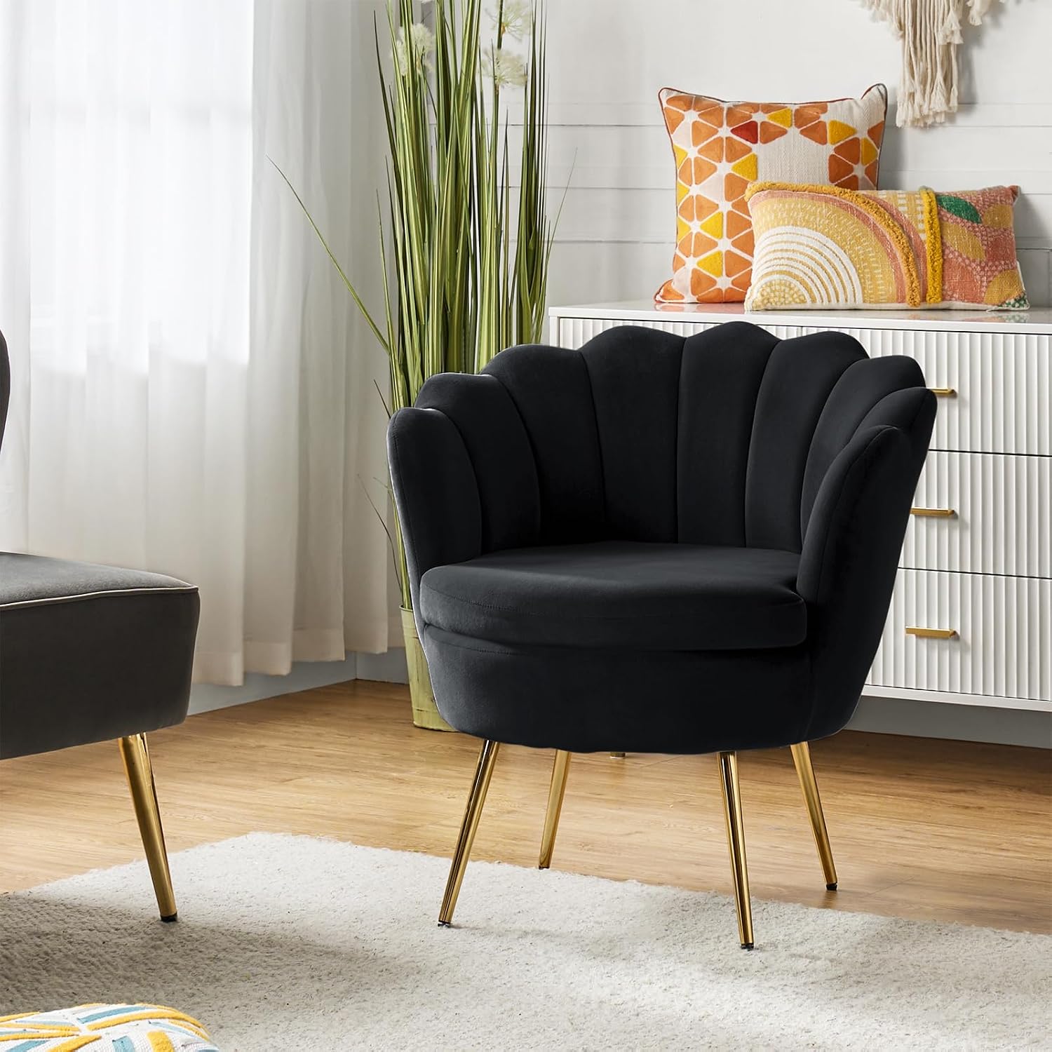 HULALA HOME Modern Velvet Accent Chair with Shell Shaped Back, Cute Living Room Bedroom Armchair with Gold Legs, Comfy Upholstered Vanity Chair for Makeup Room, Black