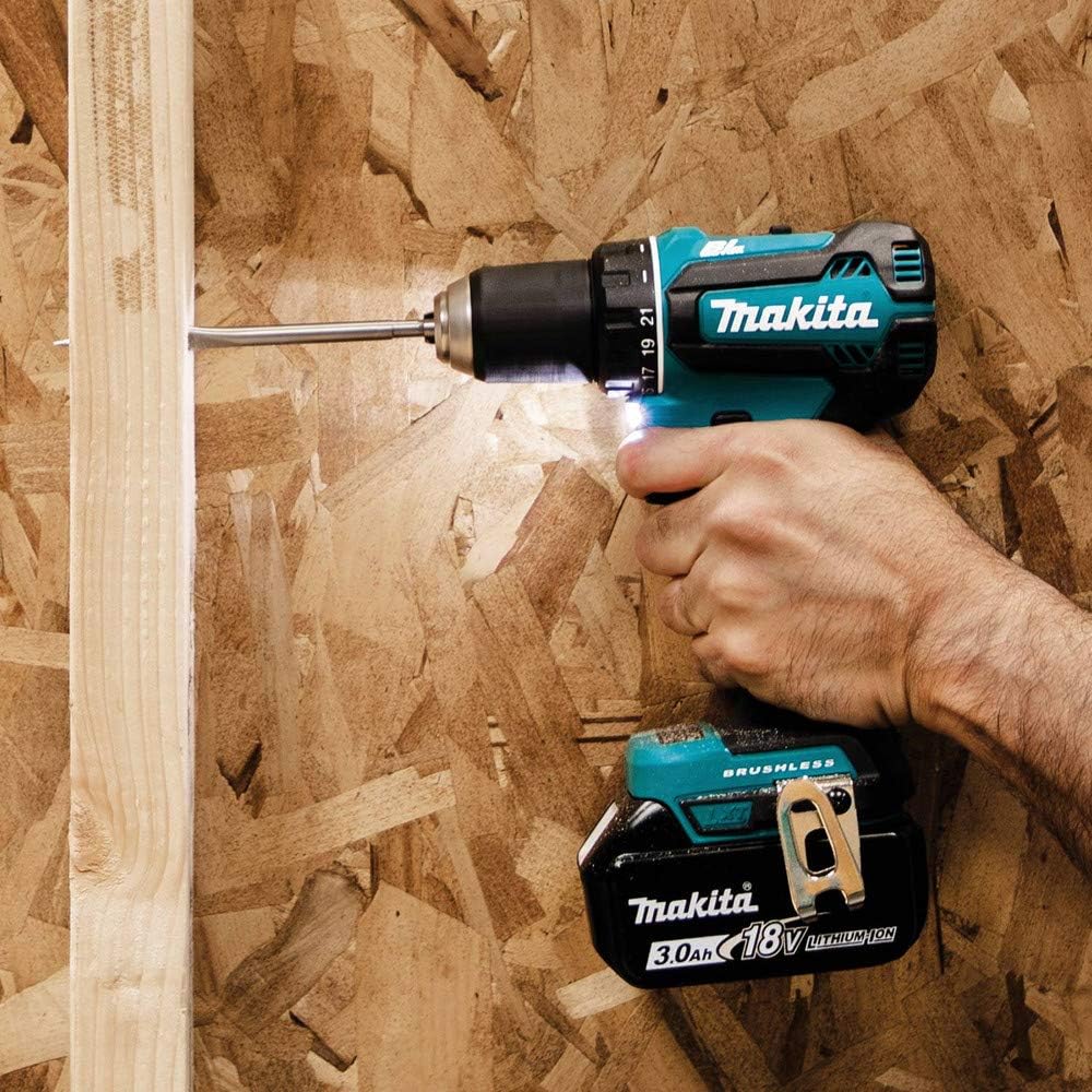 Makita XFD131 18V LXT® Lithium-Ion Brushless Cordless 1/2' Driver-Drill Kit (3.0Ah), Variable Speed