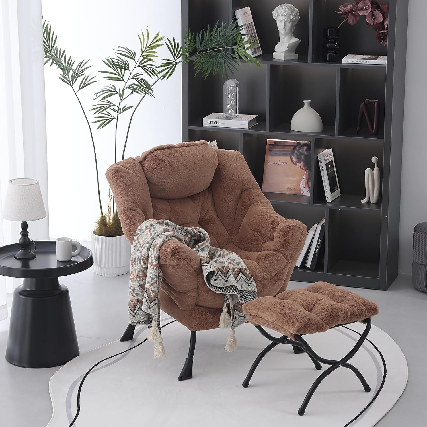 MBOOYOME Lazy Chair with Ottoman, Modern Accent Lounge Armchair with Side Pocket & Foldable Footstool, Leisure Reading Chair for Living Room, Bedroom, Dorm & Office, Plush Brown