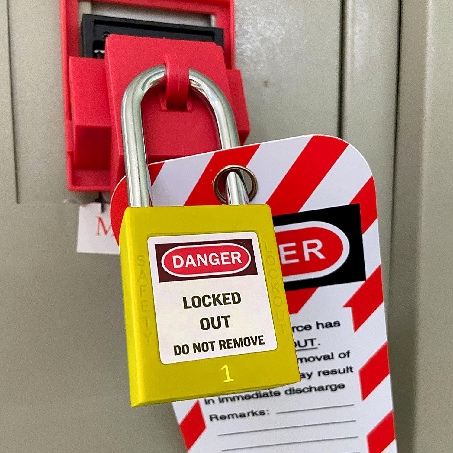 SAFBY 50 Keyed Different Lockout Tagout Locks with 50 Lock Out Tag Out Tags - Loto Safe Padlocks for Lock Out Tag Out Stations and Devices