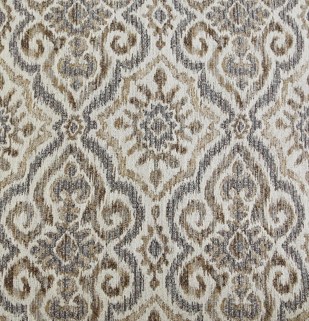 Signature Design by Ashley Gaelon Transitional Loveseat with Nailheads and 2 Accent Pillows, Beige